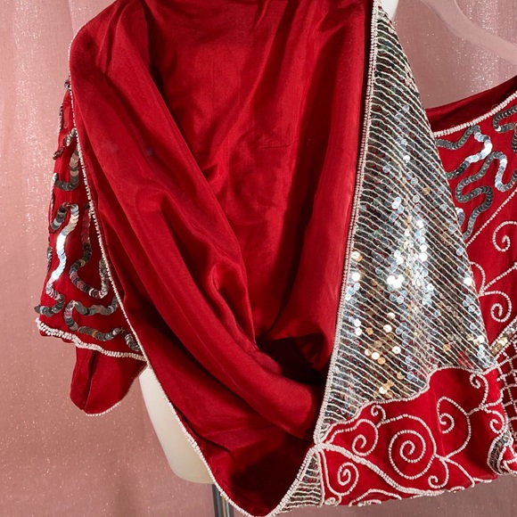 NWT! VINTAGE Glamorous Beaded and Sequined Top - Picture 8 of 8